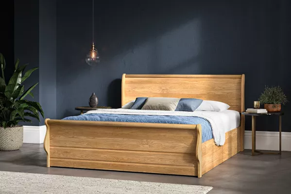 Emporia Windsor Oak Ottoman Bed