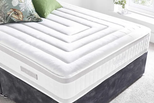 Gilt Edge Natural Hybrid 1000 Pure Mattress