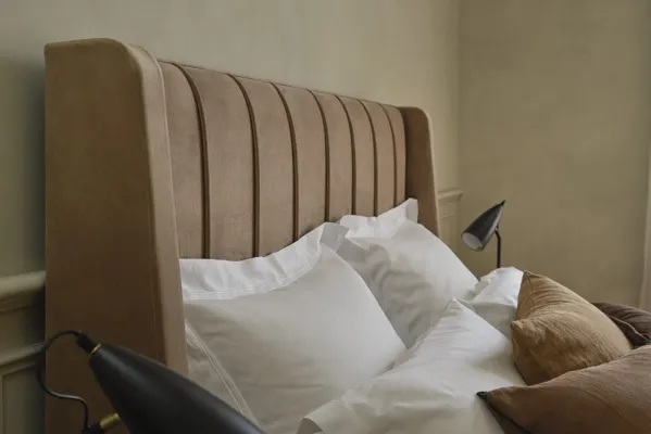 Sleepeezee Floorstanding Balmoral Headboard