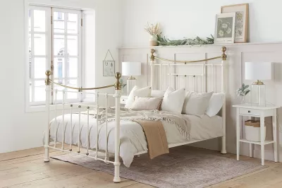 birlea-bronte-bed-frame-black(6).webp