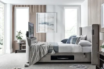 darras-tv-bed-lifestyle-side-tv-up.webp
