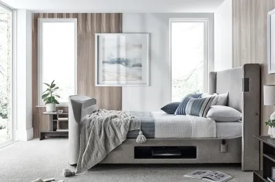 darras-tv-bed-lifestyle-side.webp