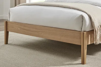 limelight-jasmine-oak-bed(3).webp