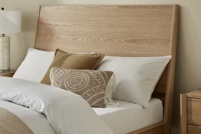limelight-octavia-bed(2).webp