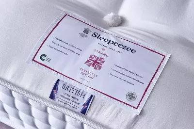 sleepeezee-pb-strand-label.webp