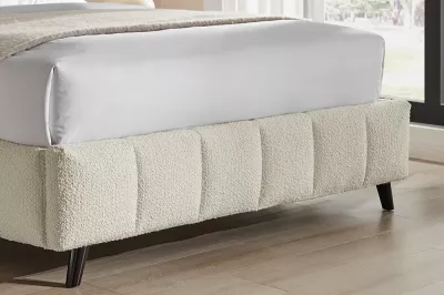 starla-square-ivory-non-store-footboard.webp