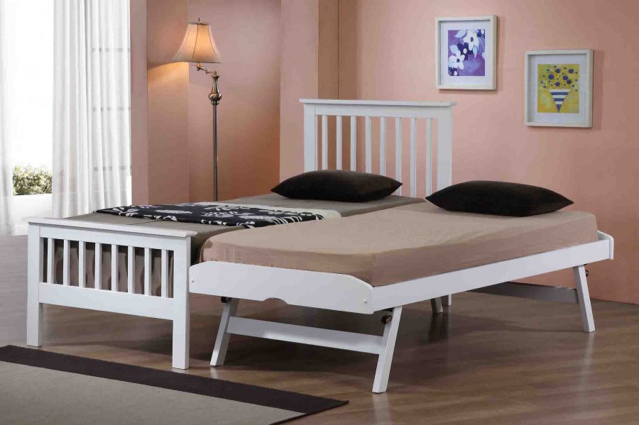 Flintshire Pentre Guest Bed