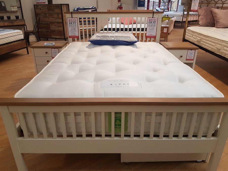 Double Smeaton Brothers Ultimate Natural 4500 Mattress *Display Model*