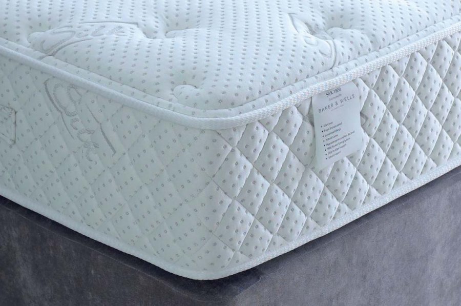 Baker and Wells Silk Latex 1800 Pocket Mattress